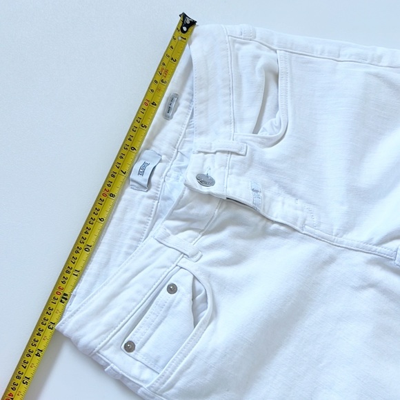 CLOSED DENIM WHITE BAKER JEANS SIZE 26 - Picture 9 of 13